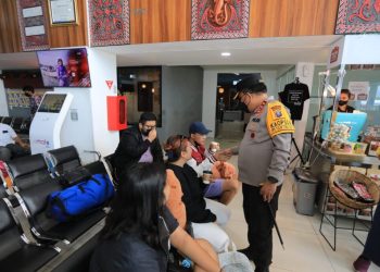 Pantau Aktivitas Bandara Silangit dan Lalu Lintas Di Tahun Baru 2023, KAPOLDASU Pastikan Tak ADA Gangguan Saat Arus Balik Libur Natal
