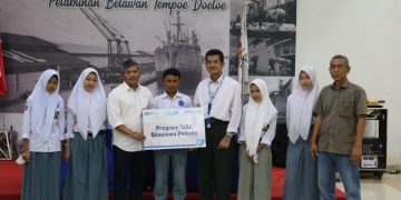 Salurkan Beasiswa kepada 5 Siswa Sebagai Bentuk Dukungan Pelindo Region 1 Terhadap Dunia Pendidikan