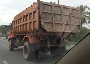 Proyek Galian Tanah Perbaikan Tanggul Sungai Deli Diduga Dijual