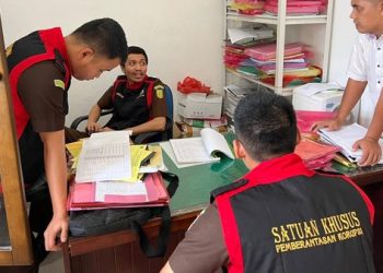 Kejari Labuhanbatu Geledah Kantor Disdik Labura soal Dugaan Korupsi DAK untuk SD