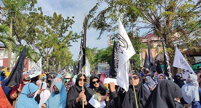 Jalan T Amir Hamzah Diblokade Massa Karena Aksi Atas Buntut Kasus Pembakaran Alquran Konsulat Jenderal Denmark