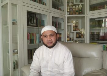 Dedi Iskandar Batubara: Selayaknya Pemerintah Naikan Tunjungan Kehormatan Guru Besar.