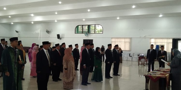 Rektor UIN SU Lantik Pejabat di Lingkungan UIN SU, Prof Nurhayati: Luruskan Niat Untuk Memajukan UIN SU Menjadi Lebih Baik