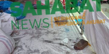 Pemilik Toko Madinah Pasar Ikan Lama Bangun Tembok Diatas Gang Kebakaran