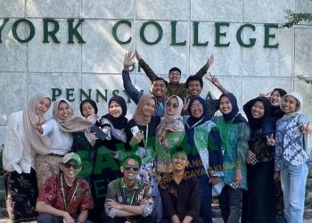 Kisah Lintang Ayu Taufiqoh Seorang Santri Putri Kasat Kornas Banser Ikuti Pertukaran Mahasiswa di Amerika