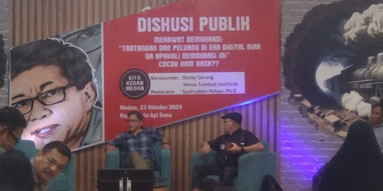 Hadiri Diskusi Publik, Rocky Gerung: Medan Bandul Demokrasi dan Peradaban