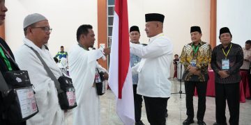 Habis Di Kritik Wartawan, Rico Waas Hadir Diujung Keberangkatkan Kloter 21
