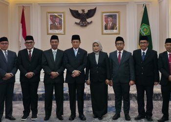 Lantik Tujuh Pejabat Eselon II, Menag Tegaskan Harus Berintegritas