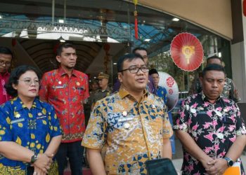 Sidak Swalayan Deli Mas, Bupati Asri Ludin tawari Pedagang Skema Sewa atau KSP